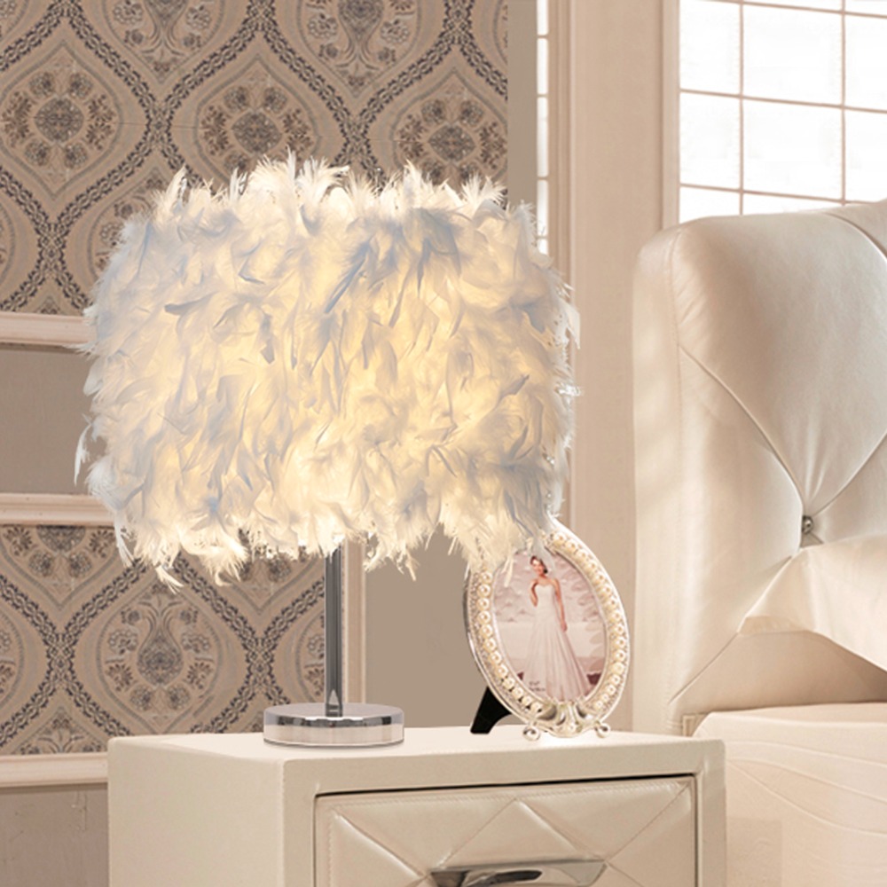 깃털 그늘 테이블 램프 금속 빈티지 우아한 침대 옆 테이블 깃털 책상 램프 밤 빛 침실 장식 -ND/Feather Shade Table Lamp Metal Vintage Elegant Bedside Table Feather Desk Lamp Night Light